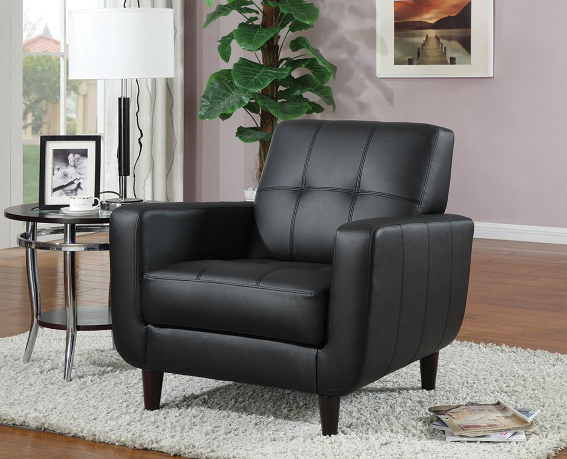 Casual Capp. Accent Chair - Click Image to Close