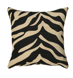 905022 Accent Pillow (Tiger) - Click Image to Close